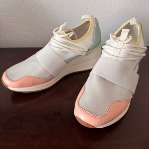 ALDO Women’s Sneakers White Pink Green Colorblock Size 8.5